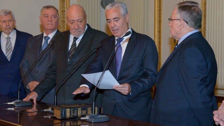 Argeri participó en la asunción del nuevo Juez de la Suprema Corte 
